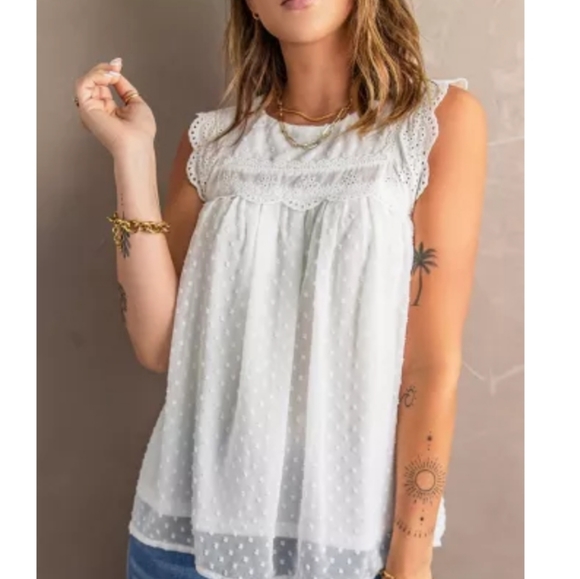 ♥️New boutique Crochet polka dot tank - Picture 6 of 13